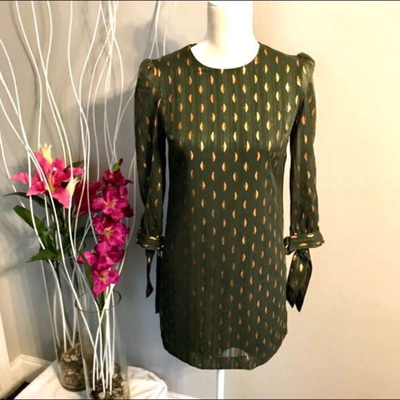 Banana Republic - Shift Dress - Picture 2 of 7